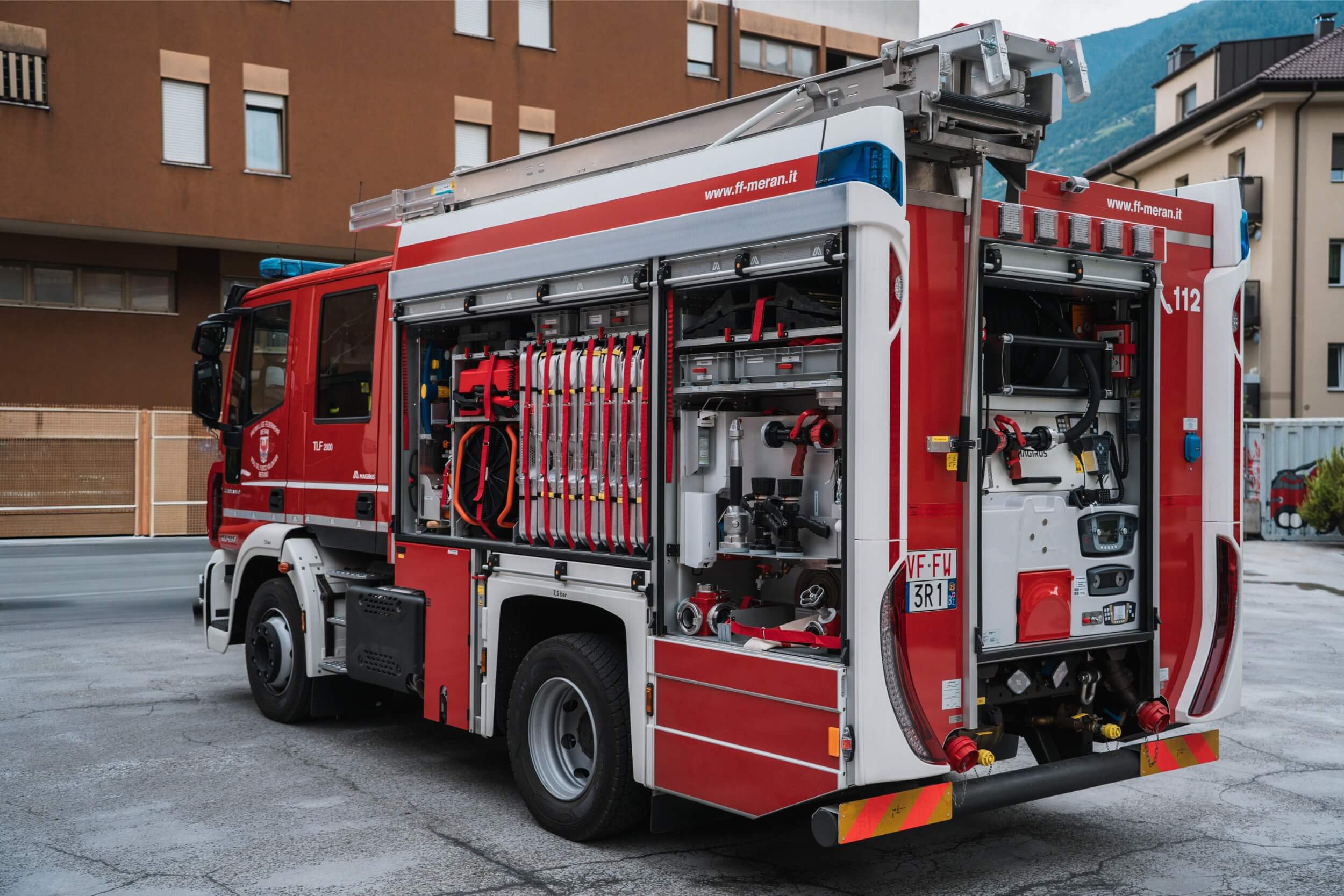 Tanklöschfahrzeug - TLF 1 8